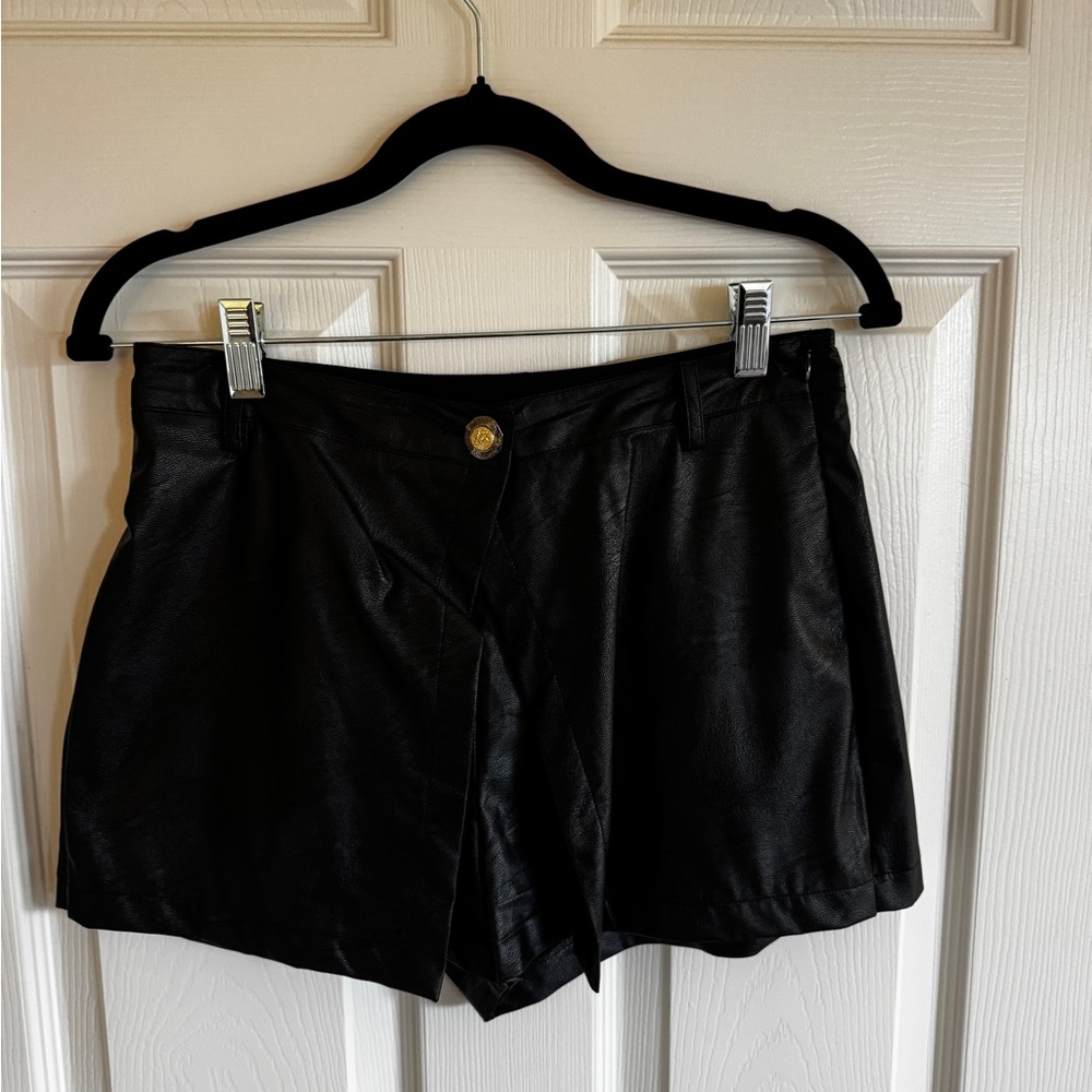 Black Women's Shorts